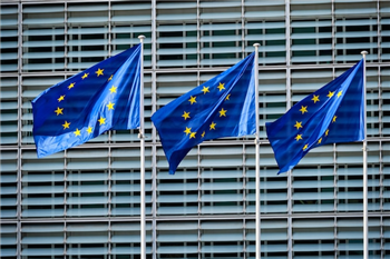 Commissione Eu lancia 3 programmi. 7,5 miliardi di € per la diffusione e impiego di tecnologie digitali